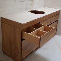 Kokudoma_bathroom_sink_cabinet_oak_stone_5.jpg